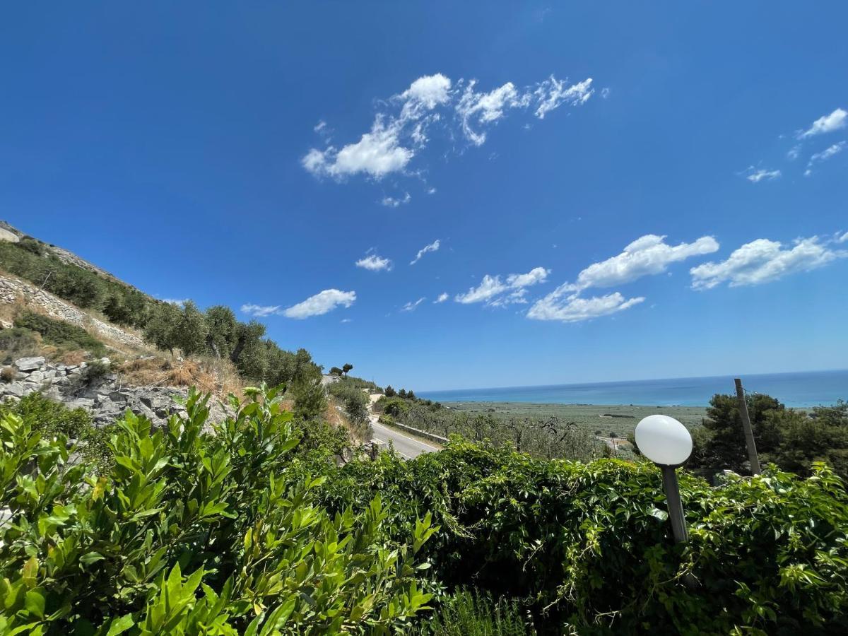 Villetta - Qui Dove Il Mare Luccica - Affitti Brevi Italia Monte SantʼAngelo Zewnętrze zdjęcie